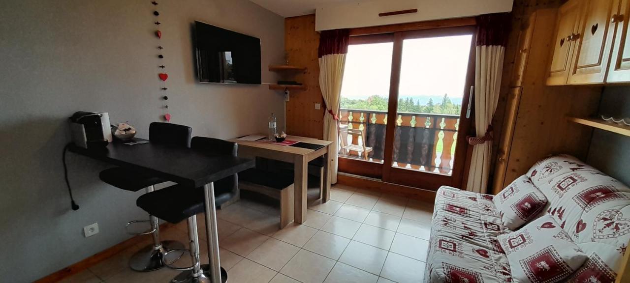 Apartmán Le Repos Du Choucas Thollon-les-Memises Exteriér fotografie